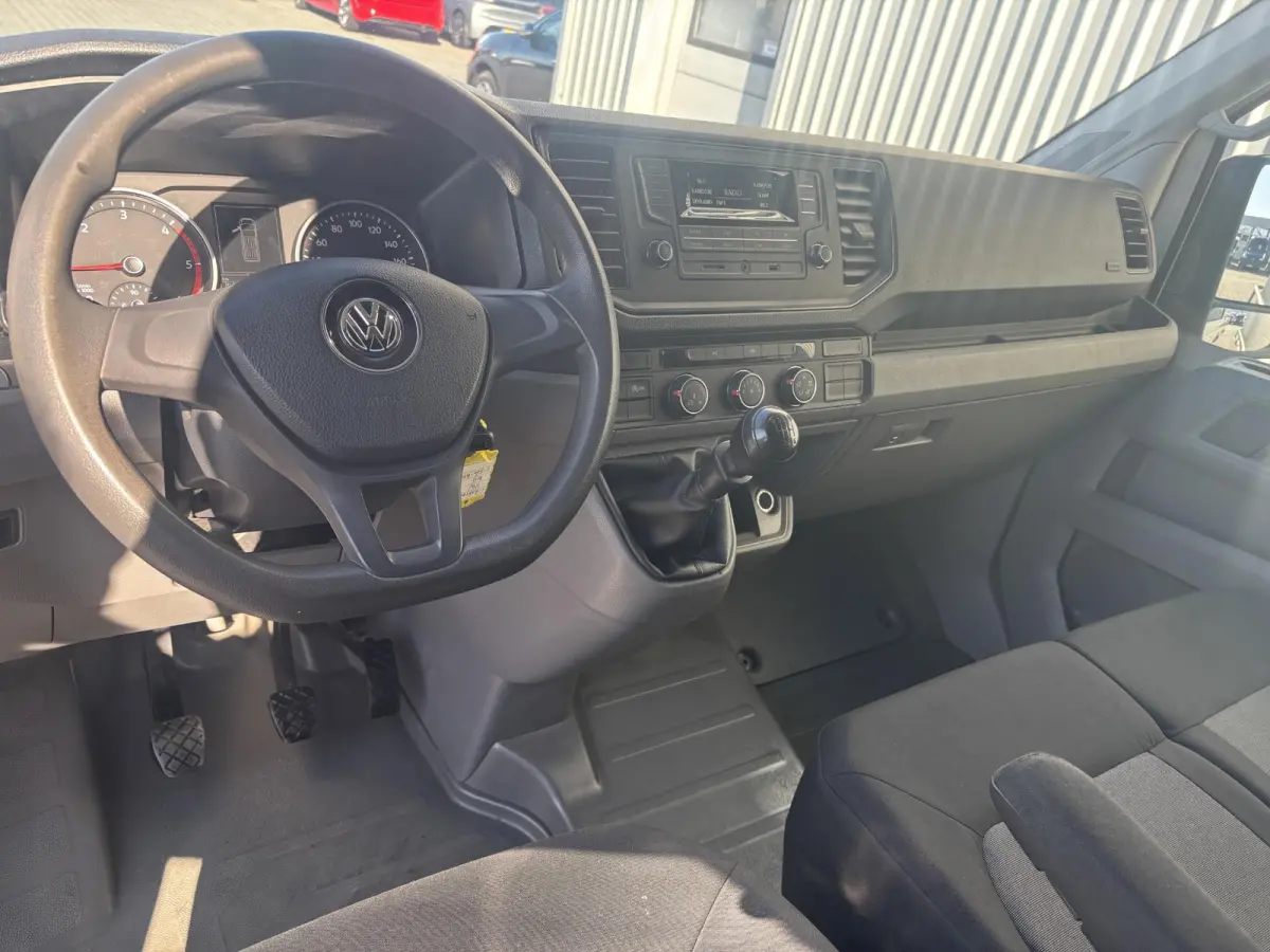 2.0 TDI L3H3*3-PERS*CRUISE*A/C*NAVI*