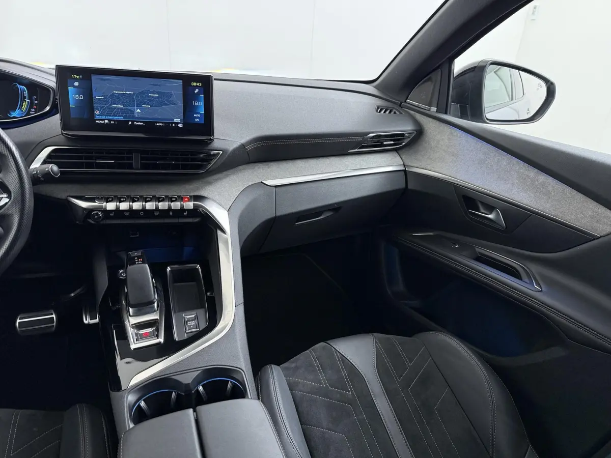 1.6 HYbrid 225 GT PHEV | BLACK OPTIC| FOCAL AUDIO| STOELVERWARMING| CAMERA VOOR+ ACHTER| ADAPTIVE CRUISE CONTROL| DODE HOEK SENSOR| ELEK. ACHTERKLEP| STANDKACHEL