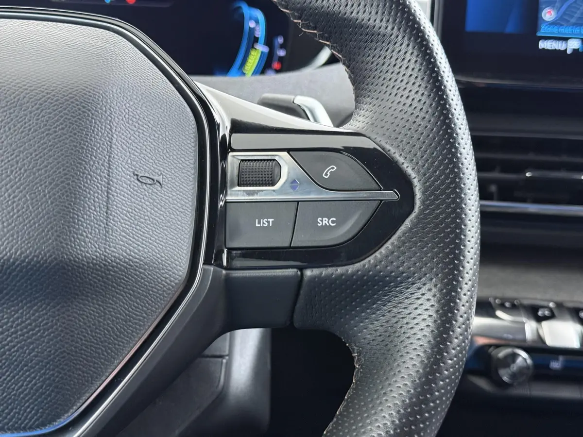 1.6 HYbrid 225 GT PHEV | BLACK OPTIC| FOCAL AUDIO| STOELVERWARMING| CAMERA VOOR+ ACHTER| ADAPTIVE CRUISE CONTROL| DODE HOEK SENSOR| ELEK. ACHTERKLEP| STANDKACHEL