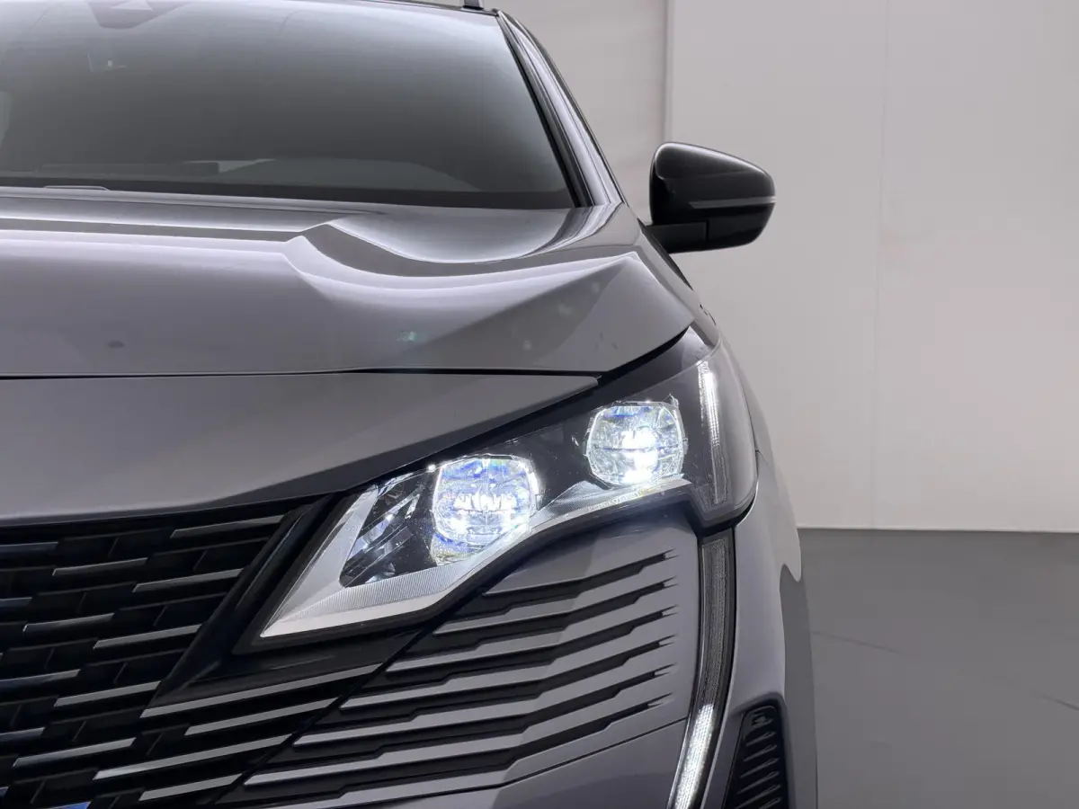 1.6 HYbrid 225 GT PHEV | BLACK OPTIC| FOCAL AUDIO| STOELVERWARMING| CAMERA VOOR+ ACHTER| ADAPTIVE CRUISE CONTROL| DODE HOEK SENSOR| ELEK. ACHTERKLEP| STANDKACHEL