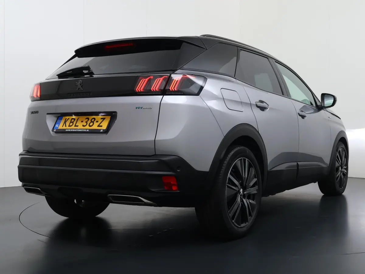1.6 HYbrid 225 GT PHEV | BLACK OPTIC| FOCAL AUDIO| STOELVERWARMING| CAMERA VOOR+ ACHTER| ADAPTIVE CRUISE CONTROL| DODE HOEK SENSOR| ELEK. ACHTERKLEP| STANDKACHEL