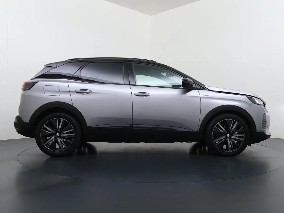 1.6 HYbrid 225 GT PHEV | BLACK OPTIC| FOCAL AUDIO| STOELVERWARMING| CAMERA VOOR+ ACHTER| ADAPTIVE CRUISE CONTROL| DODE HOEK SENSOR| ELEK. ACHTERKLEP| STANDKACHEL
