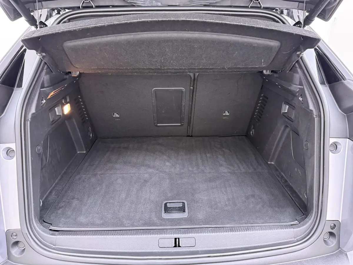1.6 HYbrid 225 GT PHEV | BLACK OPTIC| FOCAL AUDIO| STOELVERWARMING| CAMERA VOOR+ ACHTER| ADAPTIVE CRUISE CONTROL| DODE HOEK SENSOR| ELEK. ACHTERKLEP| STANDKACHEL