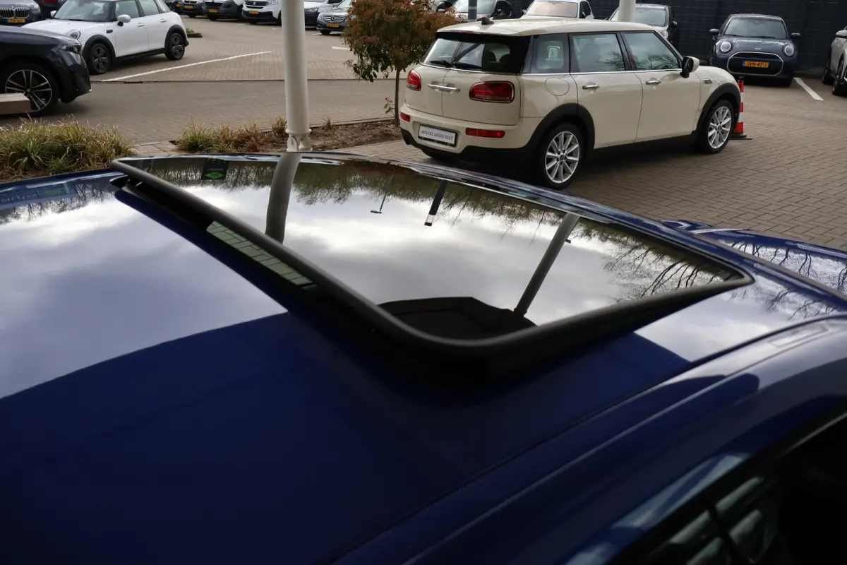 320i M Sport | Comfort Pack | Trekhaak | Showroom Selection