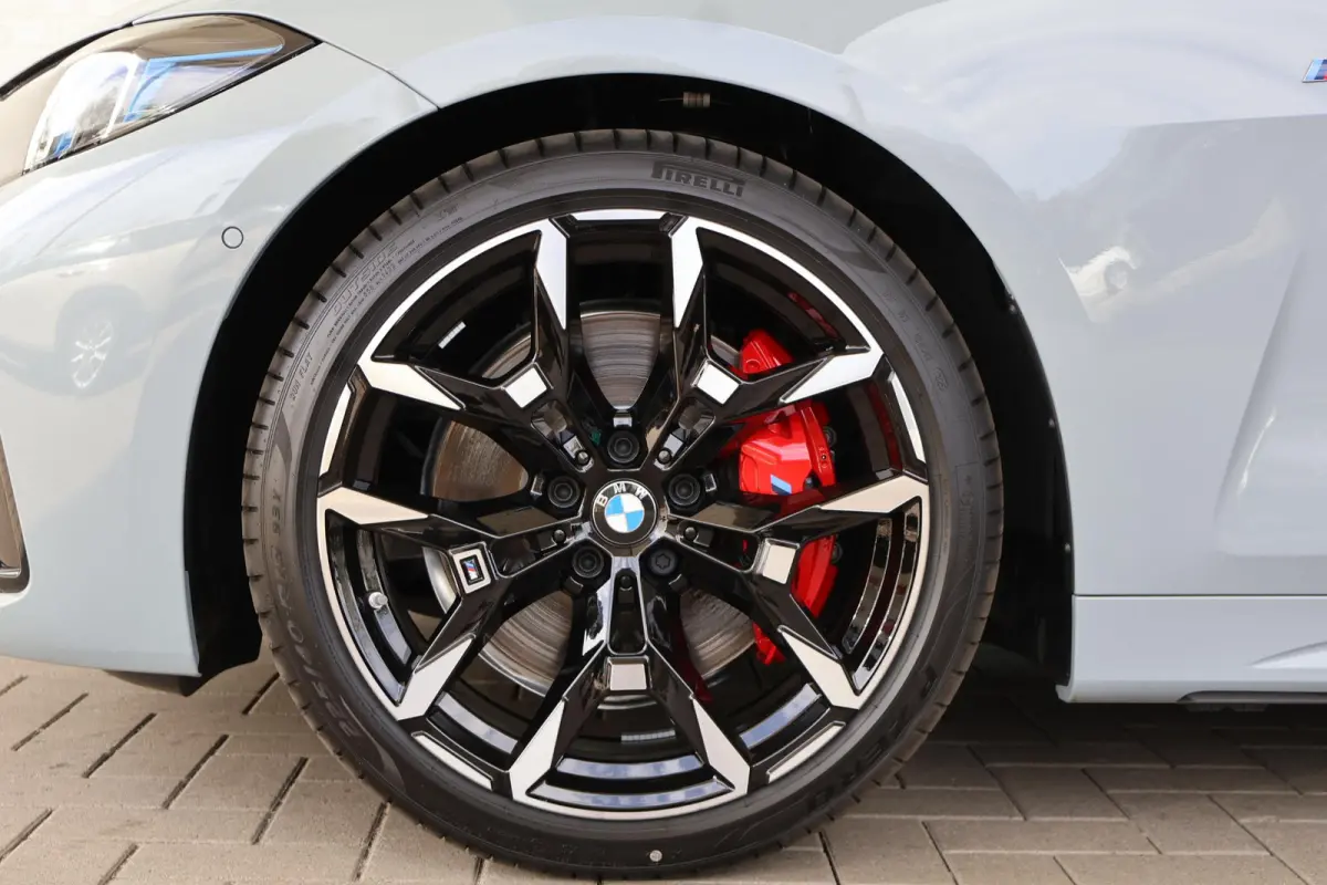 420i M Sport | Comfort Pack