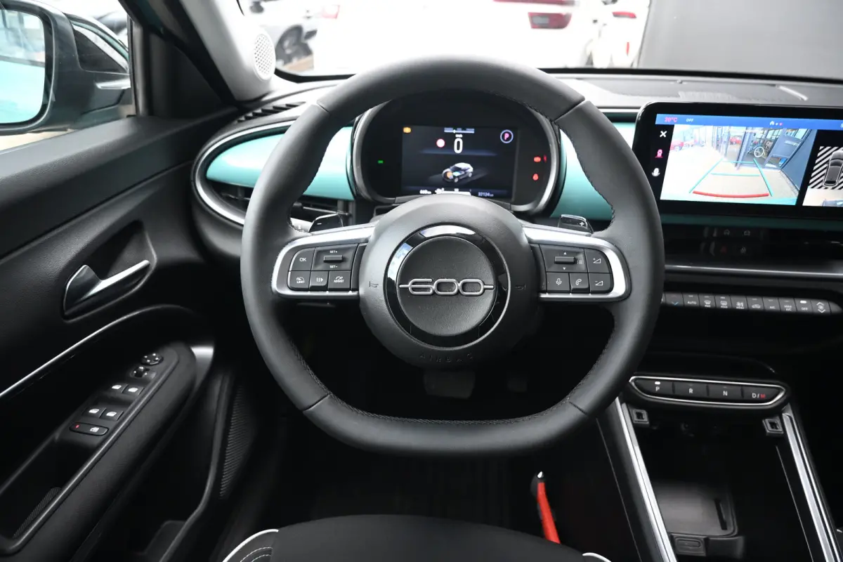 1.2 Hybrid Urban 110pk | Pack Style + Winter + Comfort | Navigatie | Achteruitrijcamera | Draadloos Apple Carplay & Android Auto | Keyless Entry & Start | !!