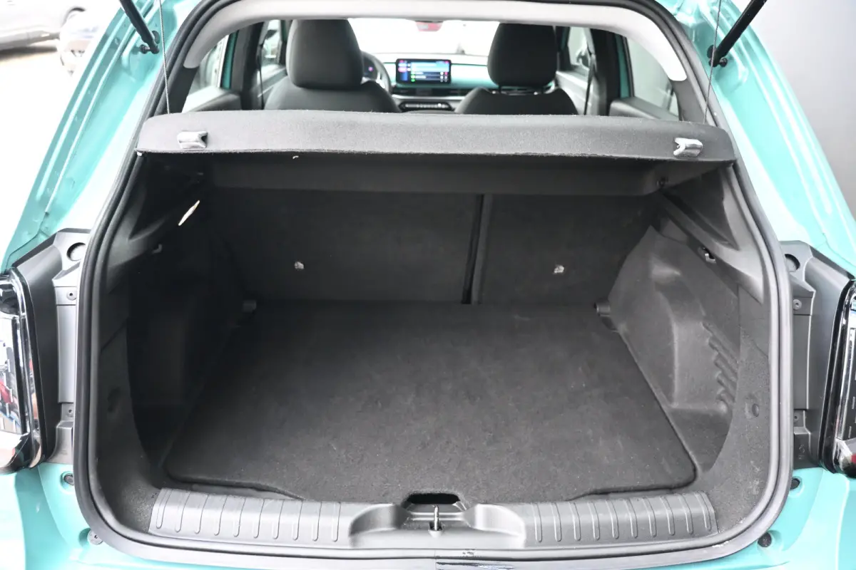 1.2 Hybrid Urban 110pk | Pack Style + Winter + Comfort | Navigatie | Achteruitrijcamera | Draadloos Apple Carplay & Android Auto | Keyless Entry & Start | !!