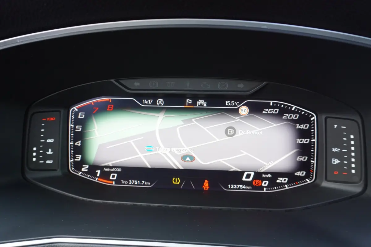 1.5 TSI FR Business Intense+Pano-dak+360-Camera+apple-navigatie+leder+stoel-verw+mm+Led+19"lmv = ZOMER AKTIE!