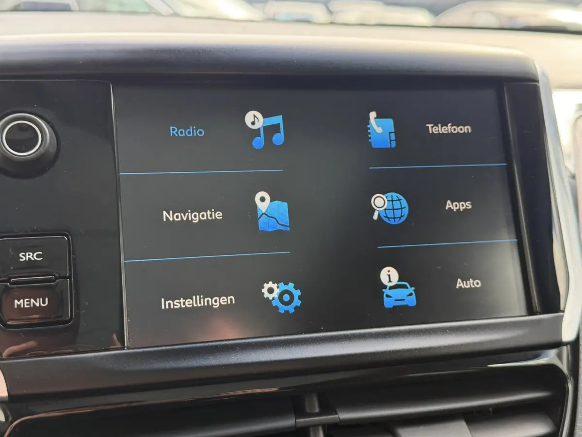 1.2 PureTech Camera Cruise Stoelverwarming Carplay Panorama Trekhaak Navigatie