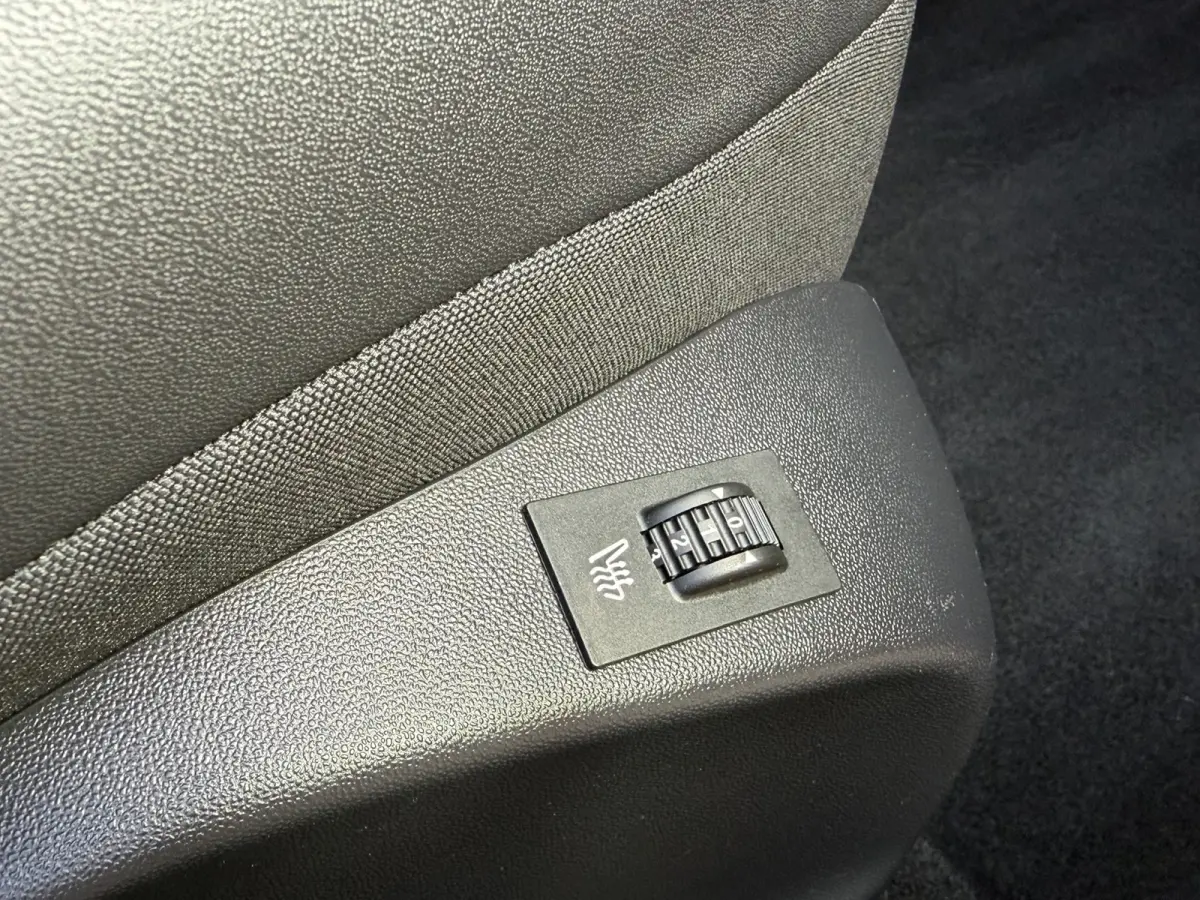 1.2 PureTech Camera Cruise Stoelverwarming Carplay Panorama Trekhaak Navigatie