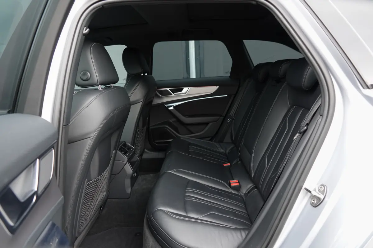 45Tfsi 245Pk Aut. | Quattro | S-Line | Panoramadak | 360° Camera | Bang & Olufsen | Leder | 21'' | Floret Zilver