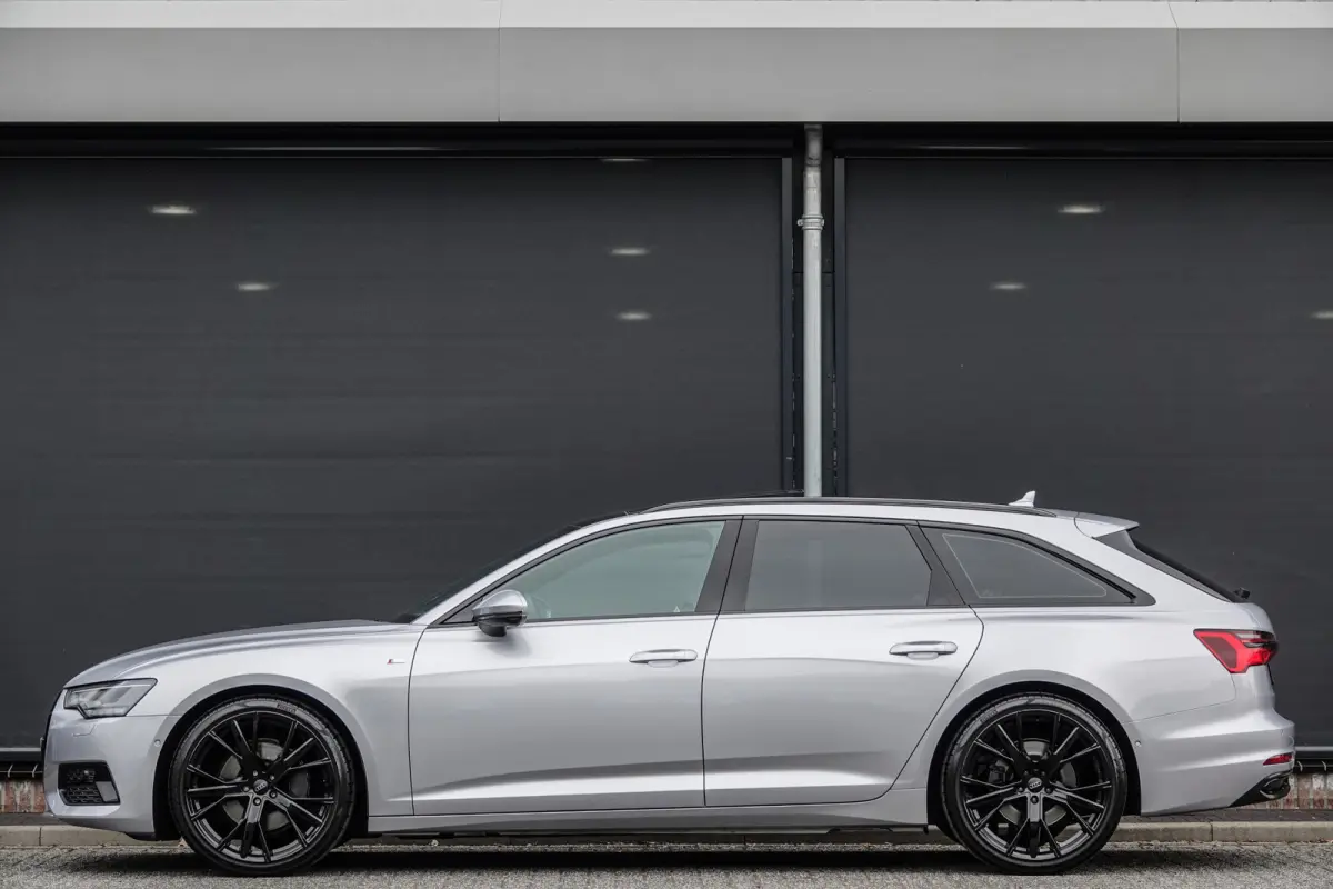 45Tfsi 245Pk Aut. | Quattro | S-Line | Panoramadak | 360° Camera | Bang & Olufsen | Leder | 21'' | Floret Zilver