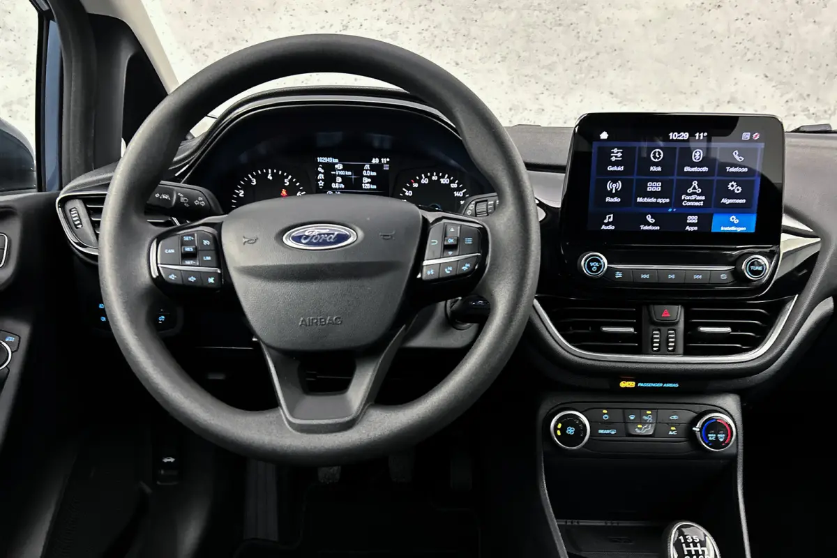 1.0 EcoBoost Connected | Cruise control | Apple Carplay | Parkeersensoren