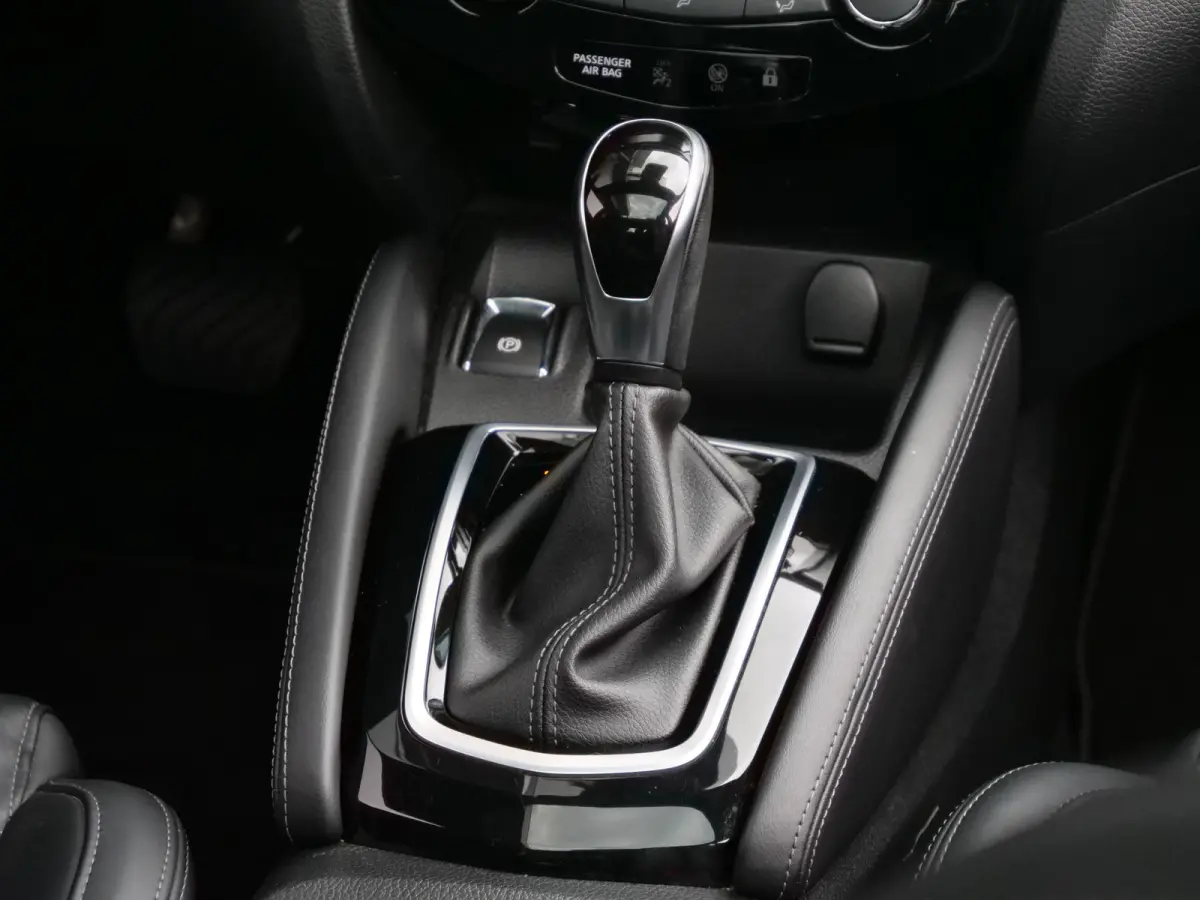 1.3 DIG-T Tekna + 160 Pk Automaat Navi / DAB / Apple Carplay / Leer / Pano-dak / Winterpakket / Bose