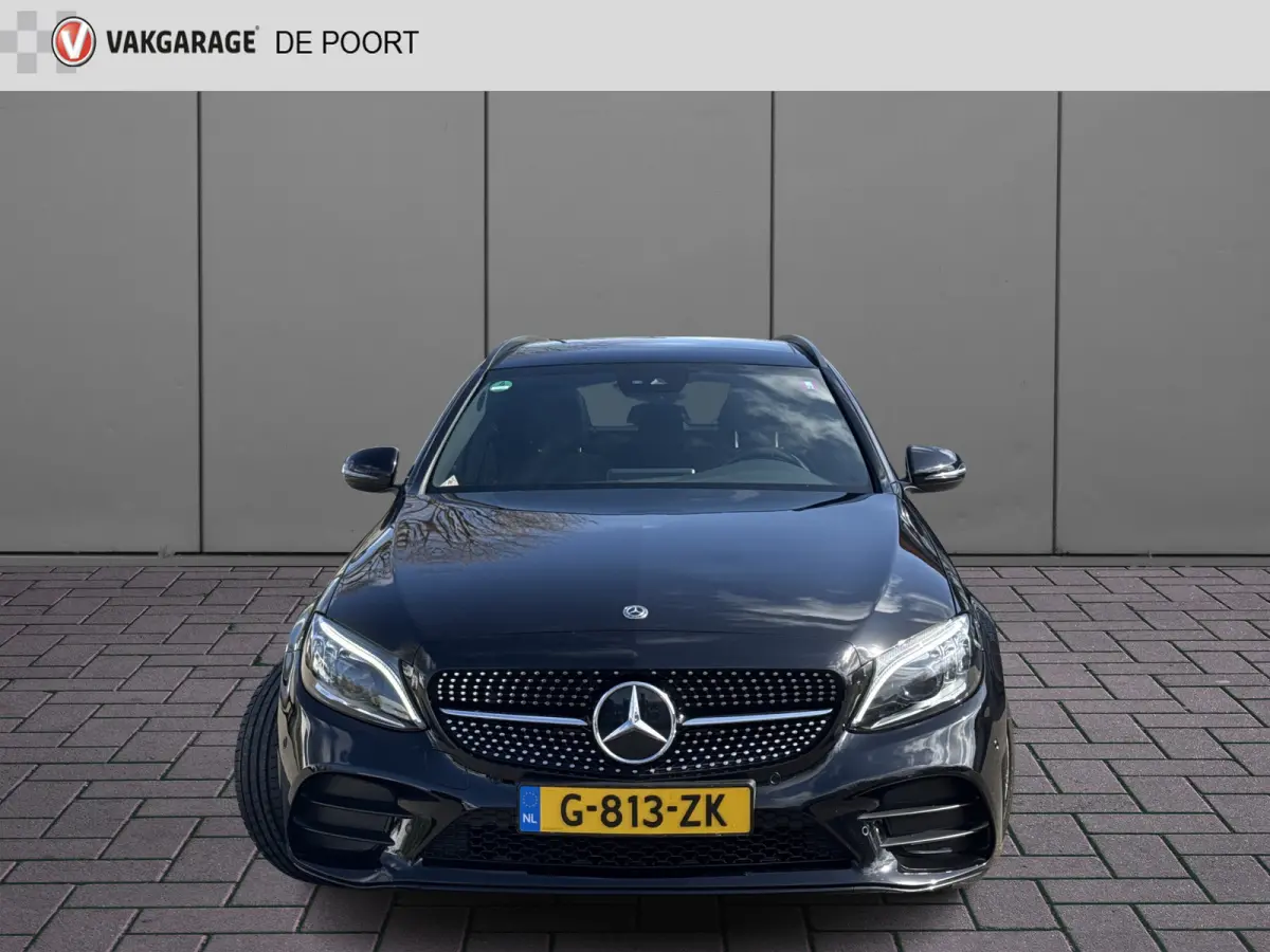 180 Business Solution AMG | NL-auto | BTW | Pano | Leder | Trekhaak | Sfeerverlichting