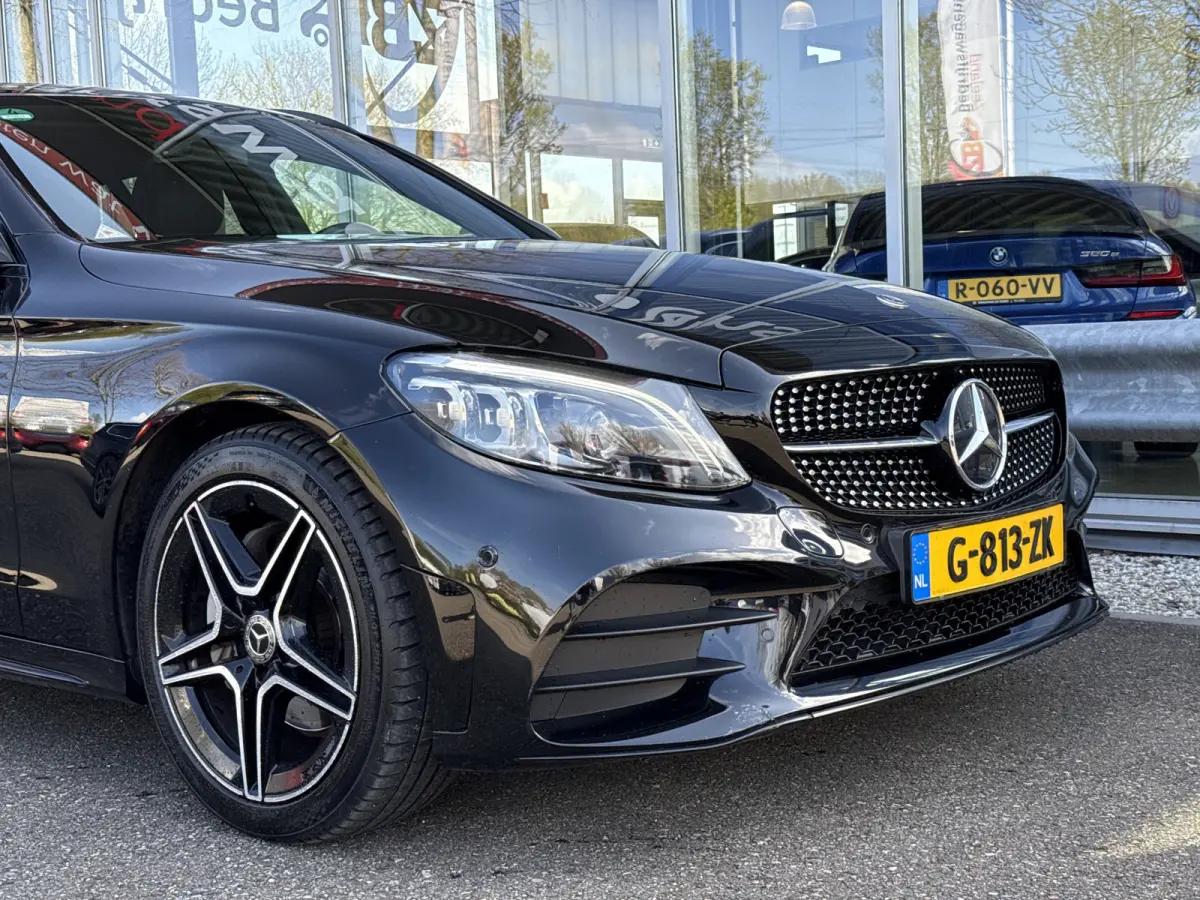 180 Business Solution AMG | NL-auto | BTW | Pano | Leder | Trekhaak | Sfeerverlichting