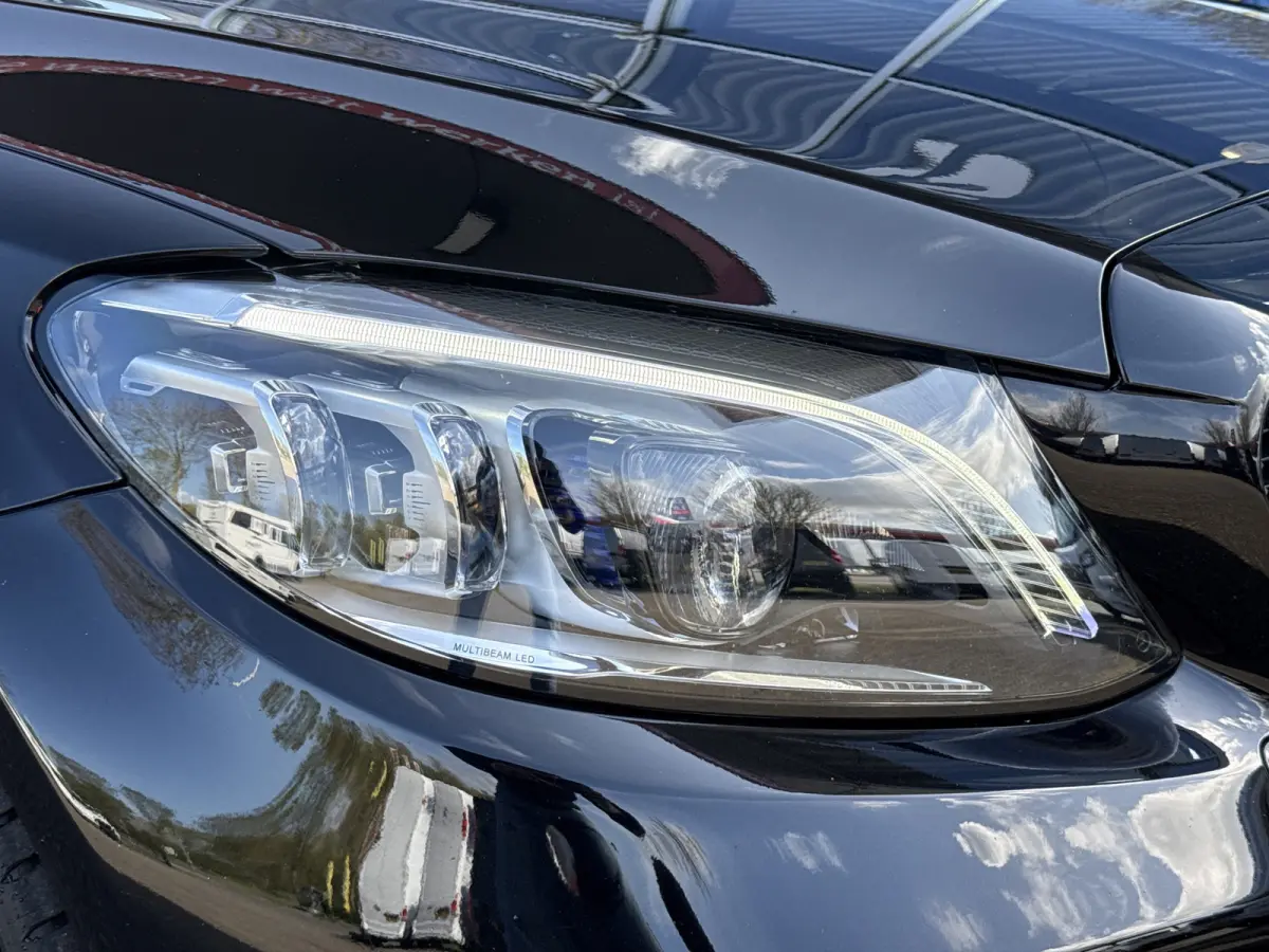 180 Business Solution AMG | NL-auto | BTW | Pano | Leder | Trekhaak | Sfeerverlichting