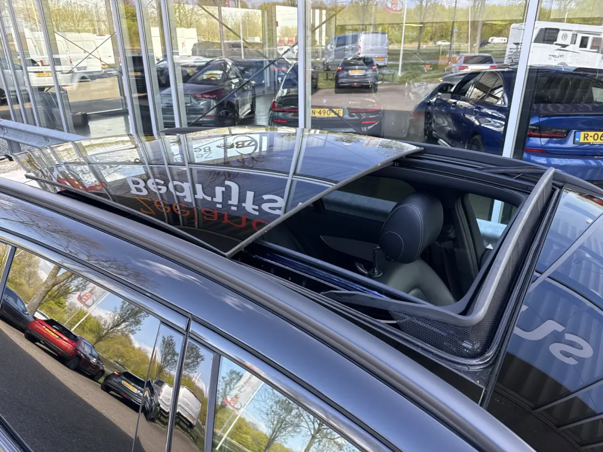180 Business Solution AMG | NL-auto | BTW | Pano | Leder | Trekhaak | Sfeerverlichting