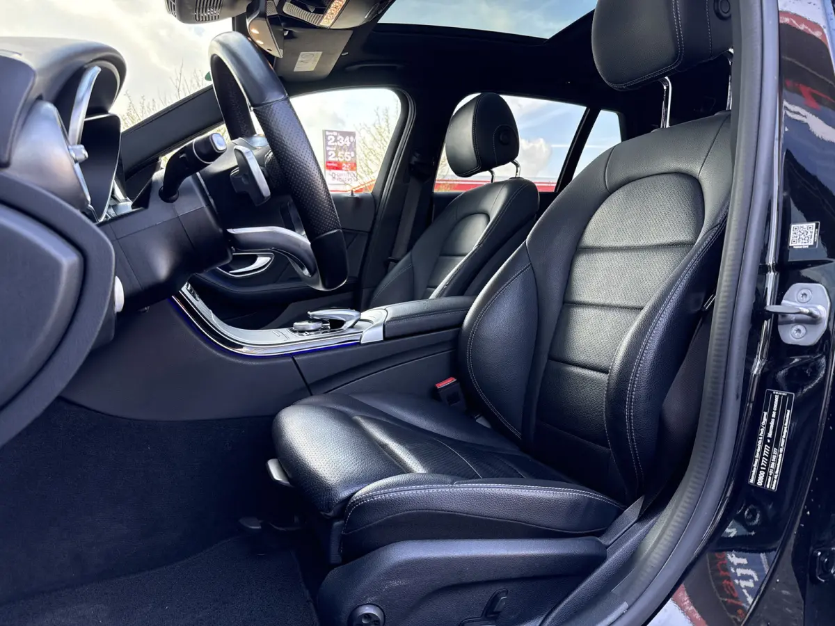180 Business Solution AMG | NL-auto | BTW | Pano | Leder | Trekhaak | Sfeerverlichting