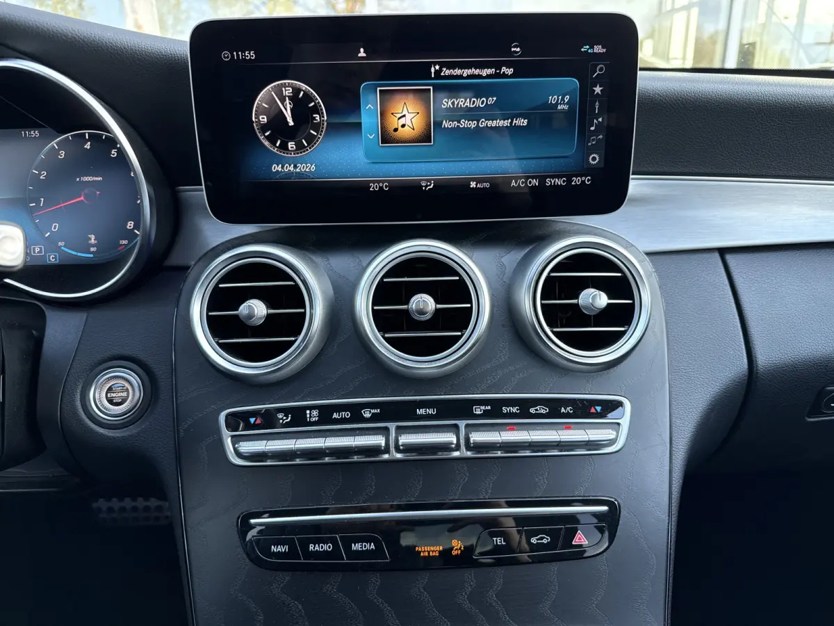 180 Business Solution AMG | NL-auto | BTW | Pano | Leder | Trekhaak | Sfeerverlichting