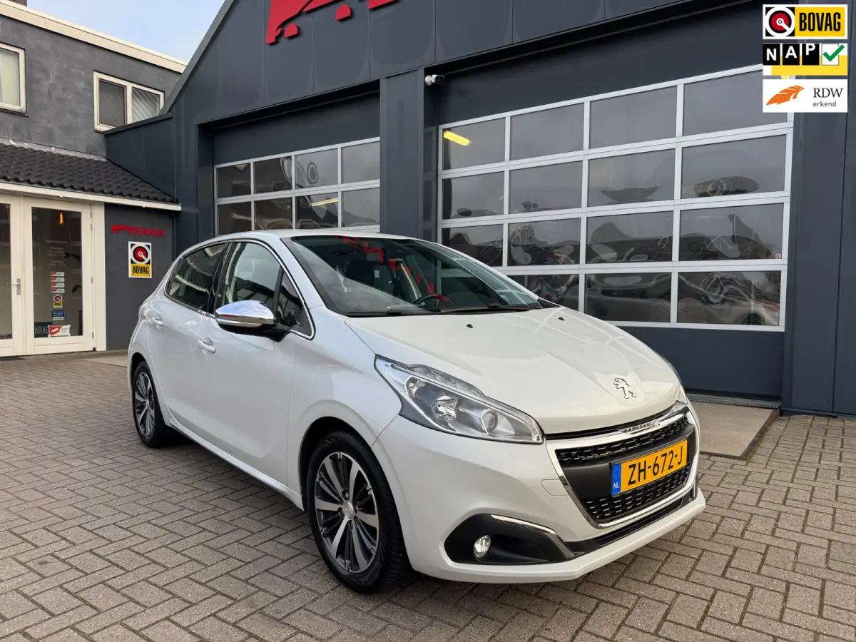 Peugeot 208 2019 Benzine Automatisch leasen