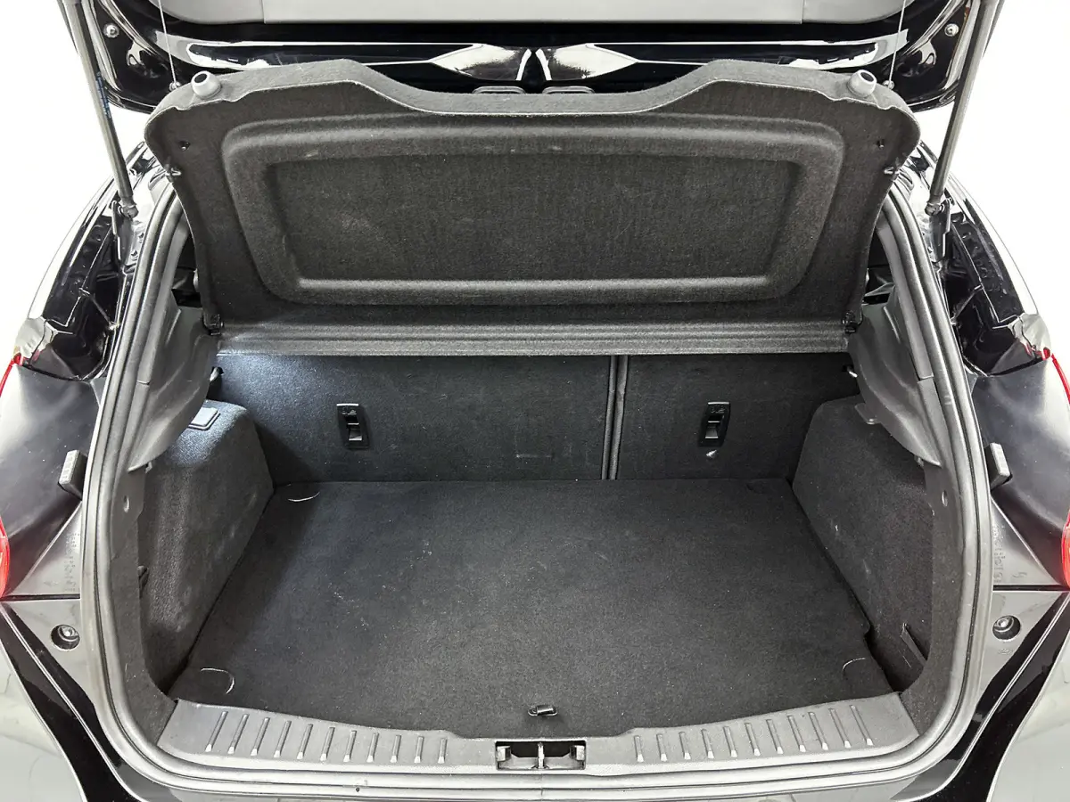 2.3 RS(Goed OnderH, Schaalstoelen, Camera, AirTec, Navi, Climate Con, Parkeersensoren, Navi, Etc)