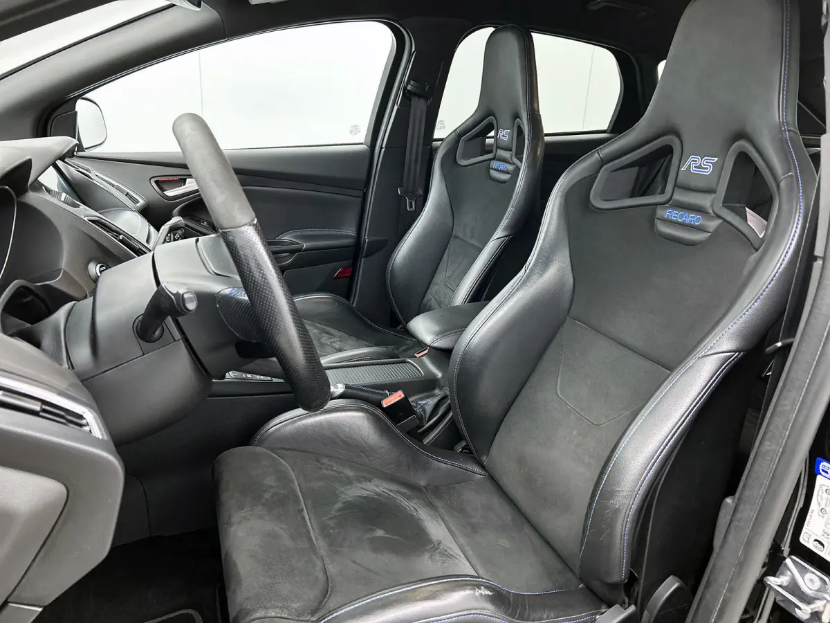 2.3 RS(Goed OnderH, Schaalstoelen, Camera, AirTec, Navi, Climate Con, Parkeersensoren, Navi, Etc)