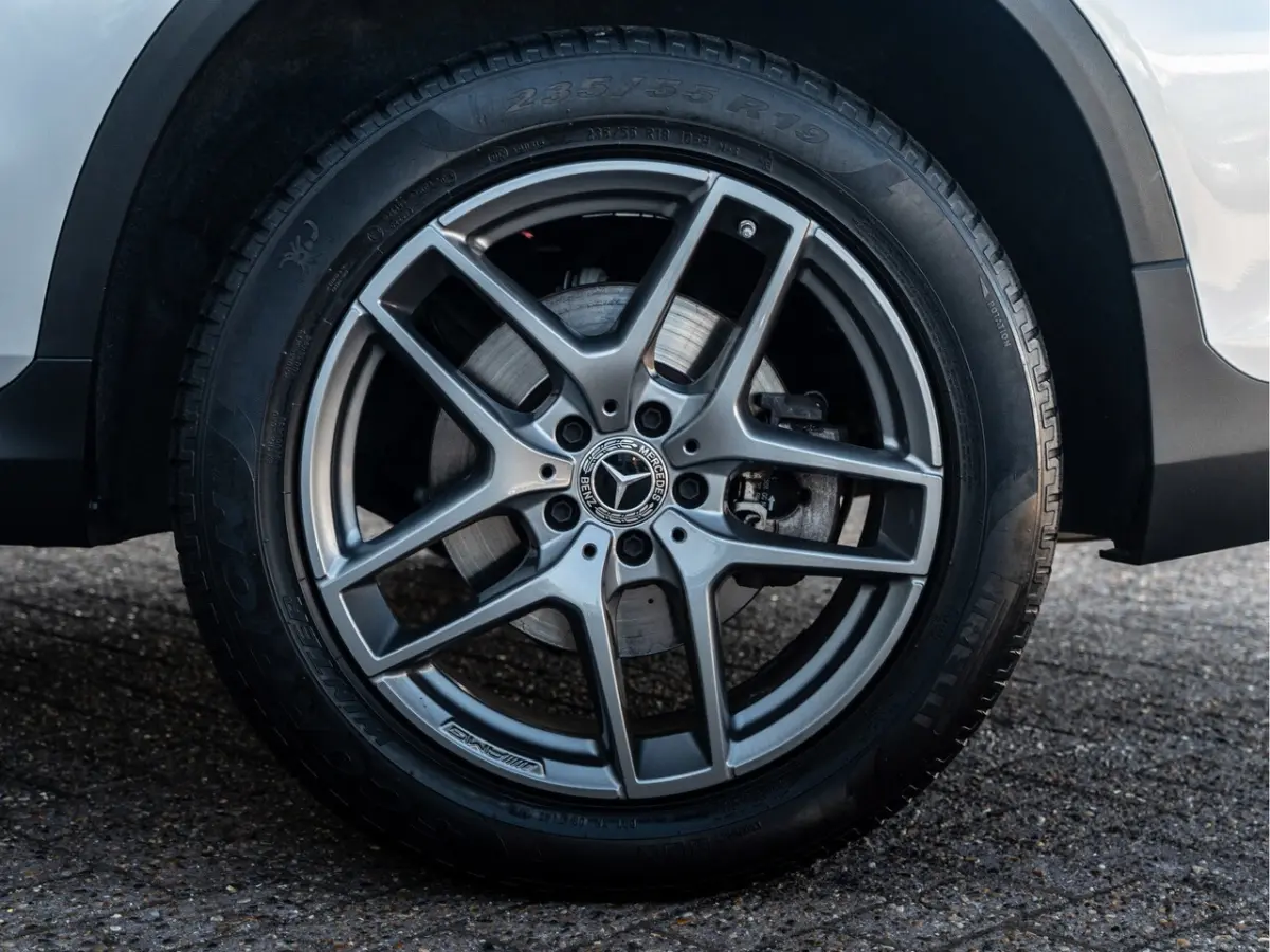 350e 4MATIC Premium Plus