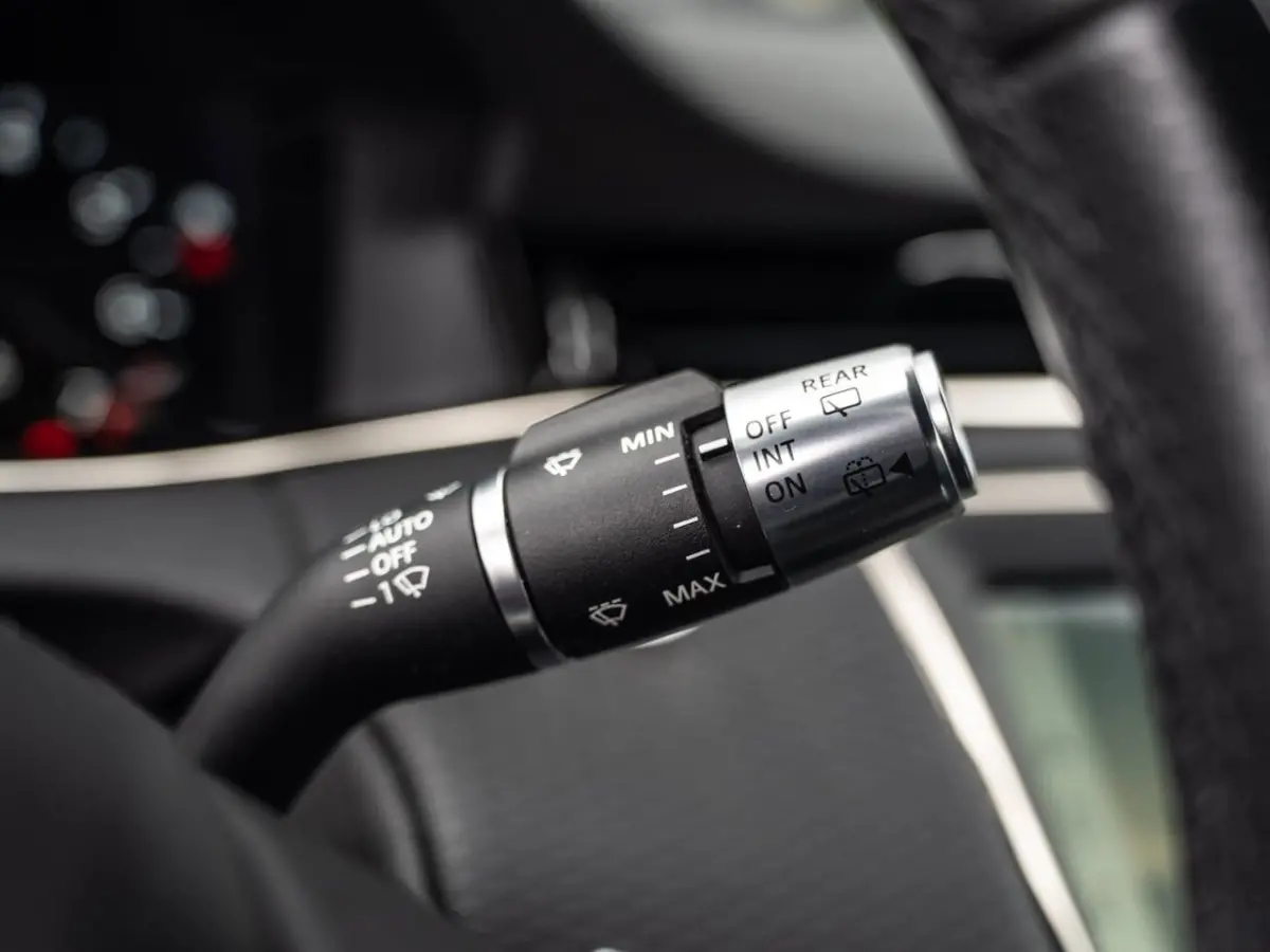 2.0 P250 AWD HSE