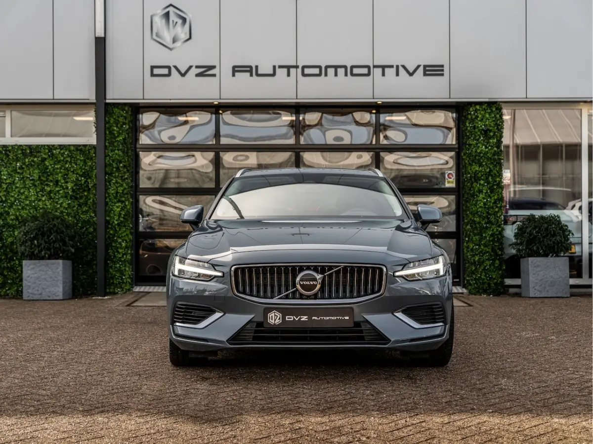 2.0 T6 Plug-in hybrid AWD Plus Bright
