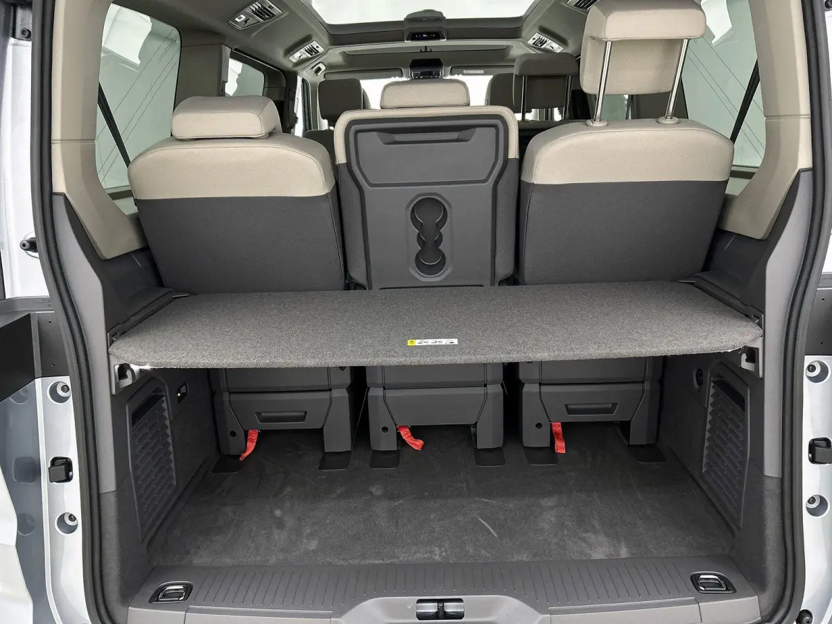 1.5 eHybrid L2 Bulli Edition 4Motion 245PK | Automaat | Trekhaak | Elektrische Schuifdeuren | Elektrische Achterklep | Achteruirijcamera | Verwarmbare Voorstoelen | Verwarmbare Voorruit | Tr