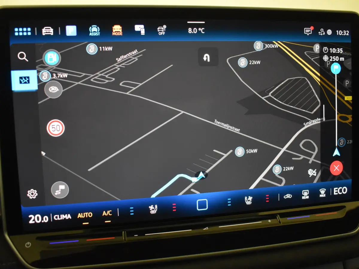1.5 eHybrid R-Line Edition | Black Edition | Panoramadak | Trekhaak l Leder l Harman & Kardon l Massage l Ventilatie en verwarmde stoelen l Memory l Pano Dak l