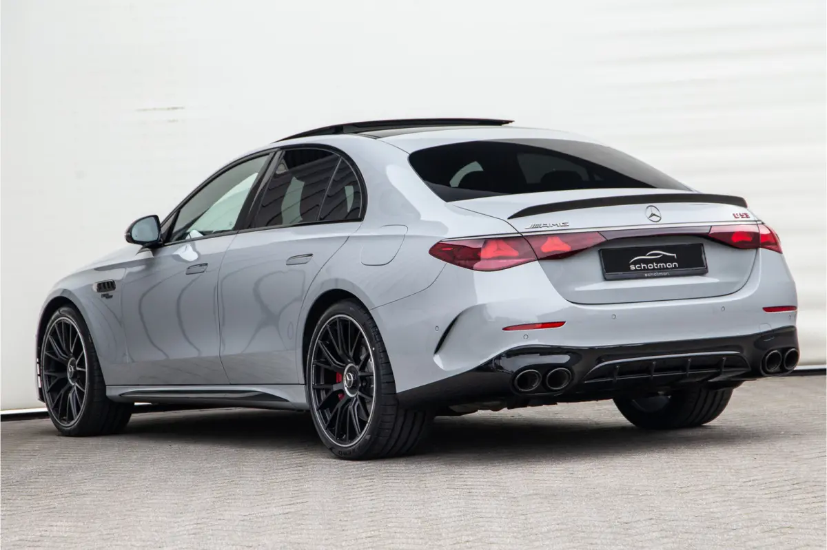 AMG 53 4MATIC+ Premium Plus, Carbon, Pano, Achterasbesturing, Drivers Package, 2025