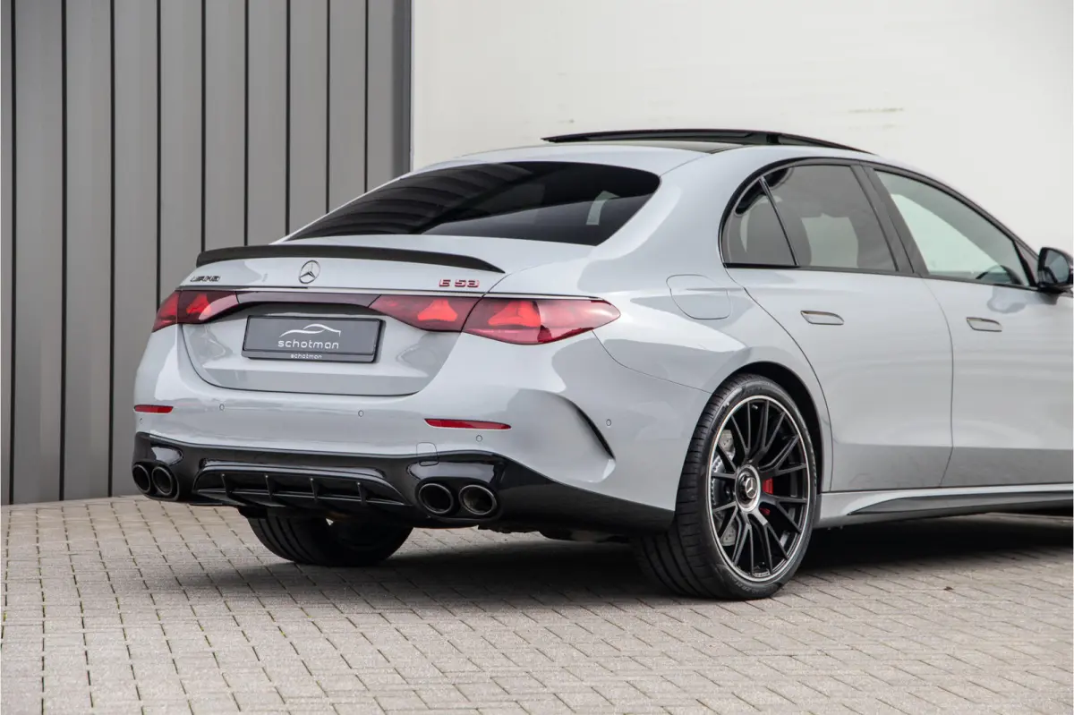 AMG 53 4MATIC+ Premium Plus, Carbon, Pano, Achterasbesturing, Drivers Package, 2025