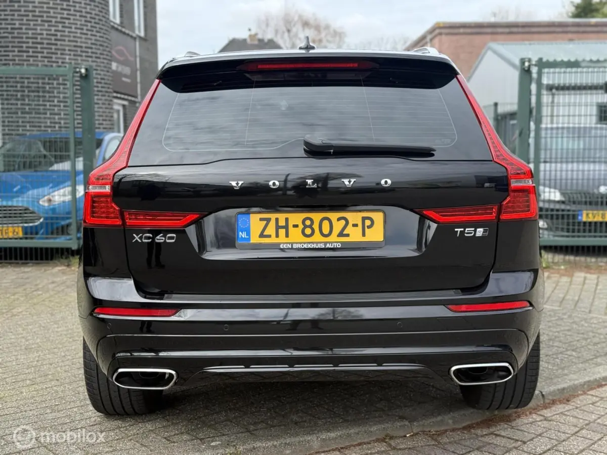 2.0 T5 AWD R-Design