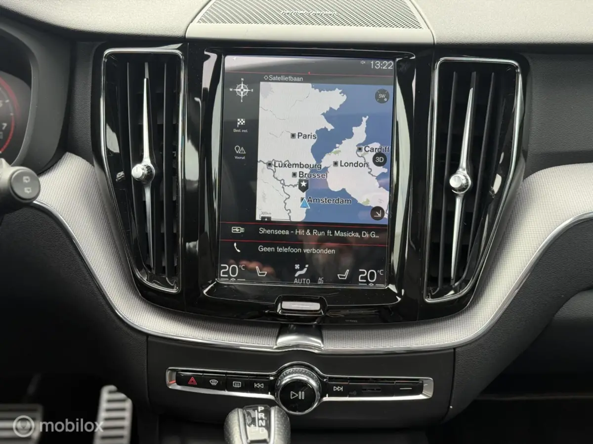 2.0 T5 AWD R-Design