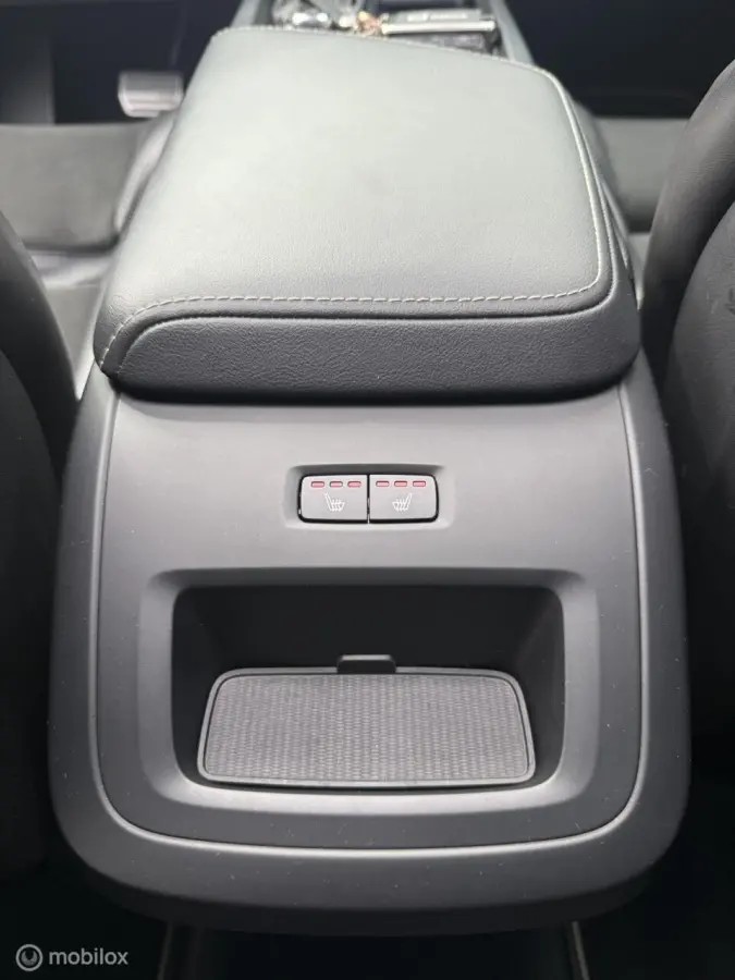 2.0 T5 AWD R-Design