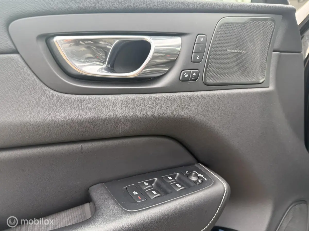 2.0 T5 AWD R-Design