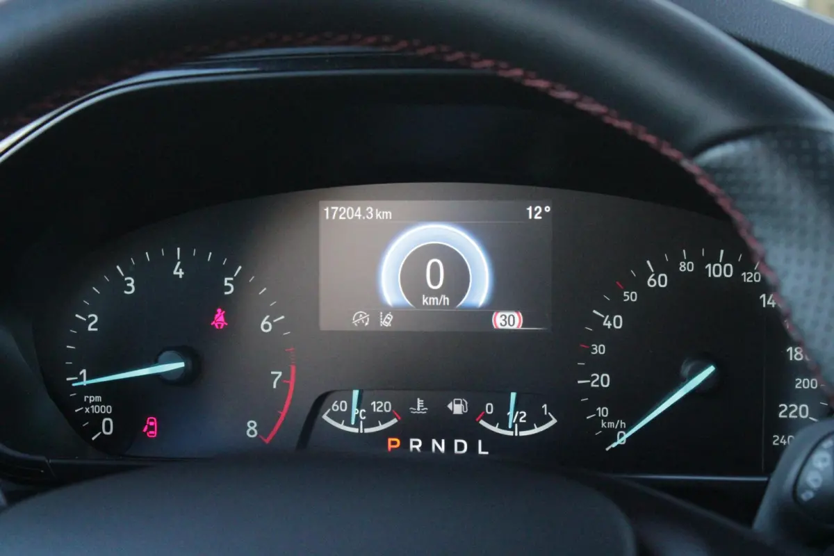 1.0 155PK AUTOMAAT Hybrid ST LINE | ALL SEASON BANDEN | NAVIGATIE | DRAADLOZE APPLE CARPLAY/ANDROID AUTO | ADAPTIVE CRUISE CONTROL | LANE ASSIST | DODEHOEK DETECTIE | PARKEERSENSOREN VOOR + 