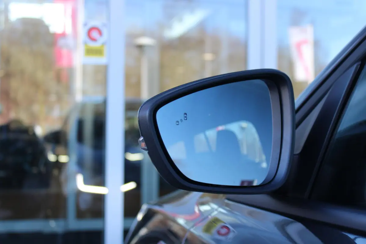 1.0 155PK AUTOMAAT Hybrid ST LINE | ALL SEASON BANDEN | NAVIGATIE | DRAADLOZE APPLE CARPLAY/ANDROID AUTO | ADAPTIVE CRUISE CONTROL | LANE ASSIST | DODEHOEK DETECTIE | PARKEERSENSOREN VOOR + 