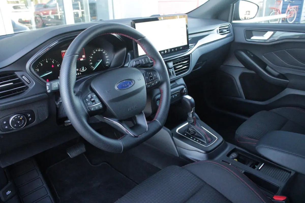 1.0 155PK AUTOMAAT Hybrid ST LINE | ALL SEASON BANDEN | NAVIGATIE | DRAADLOZE APPLE CARPLAY/ANDROID AUTO | ADAPTIVE CRUISE CONTROL | LANE ASSIST | DODEHOEK DETECTIE | PARKEERSENSOREN VOOR + 