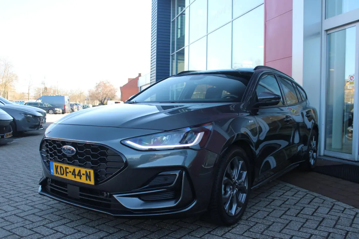 1.0 155PK AUTOMAAT Hybrid ST LINE | ALL SEASON BANDEN | NAVIGATIE | DRAADLOZE APPLE CARPLAY/ANDROID AUTO | ADAPTIVE CRUISE CONTROL | LANE ASSIST | DODEHOEK DETECTIE | PARKEERSENSOREN VOOR + 