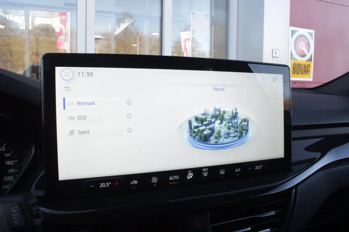 1.0 155PK AUTOMAAT Hybrid ST LINE | ALL SEASON BANDEN | NAVIGATIE | DRAADLOZE APPLE CARPLAY/ANDROID AUTO | ADAPTIVE CRUISE CONTROL | LANE ASSIST | DODEHOEK DETECTIE | PARKEERSENSOREN VOOR + 