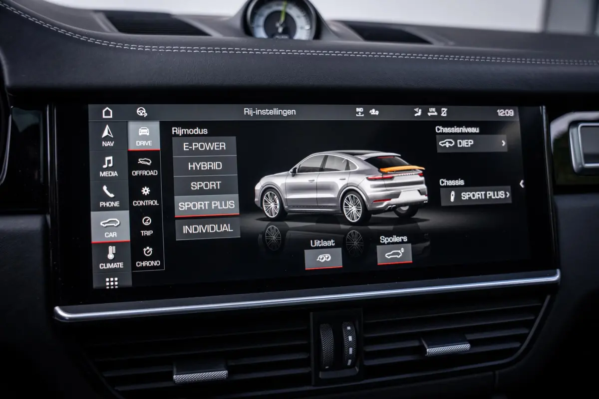 4.0 Turbo S E-Hybrid 680pk|Burmester|Keramisch|Luchtvering|Stoelkoeling|Sportchrono|Softclose|HuD|ACC|Dealer-onderhouden