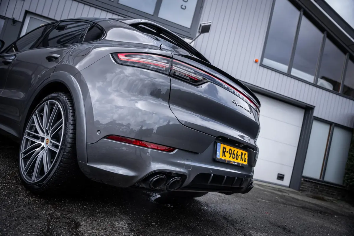 4.0 Turbo S E-Hybrid 680pk|Burmester|Keramisch|Luchtvering|Stoelkoeling|Sportchrono|Softclose|HuD|ACC|Dealer-onderhouden