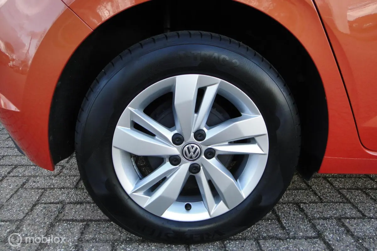 1.0, benzine, automaat, 107.410 km