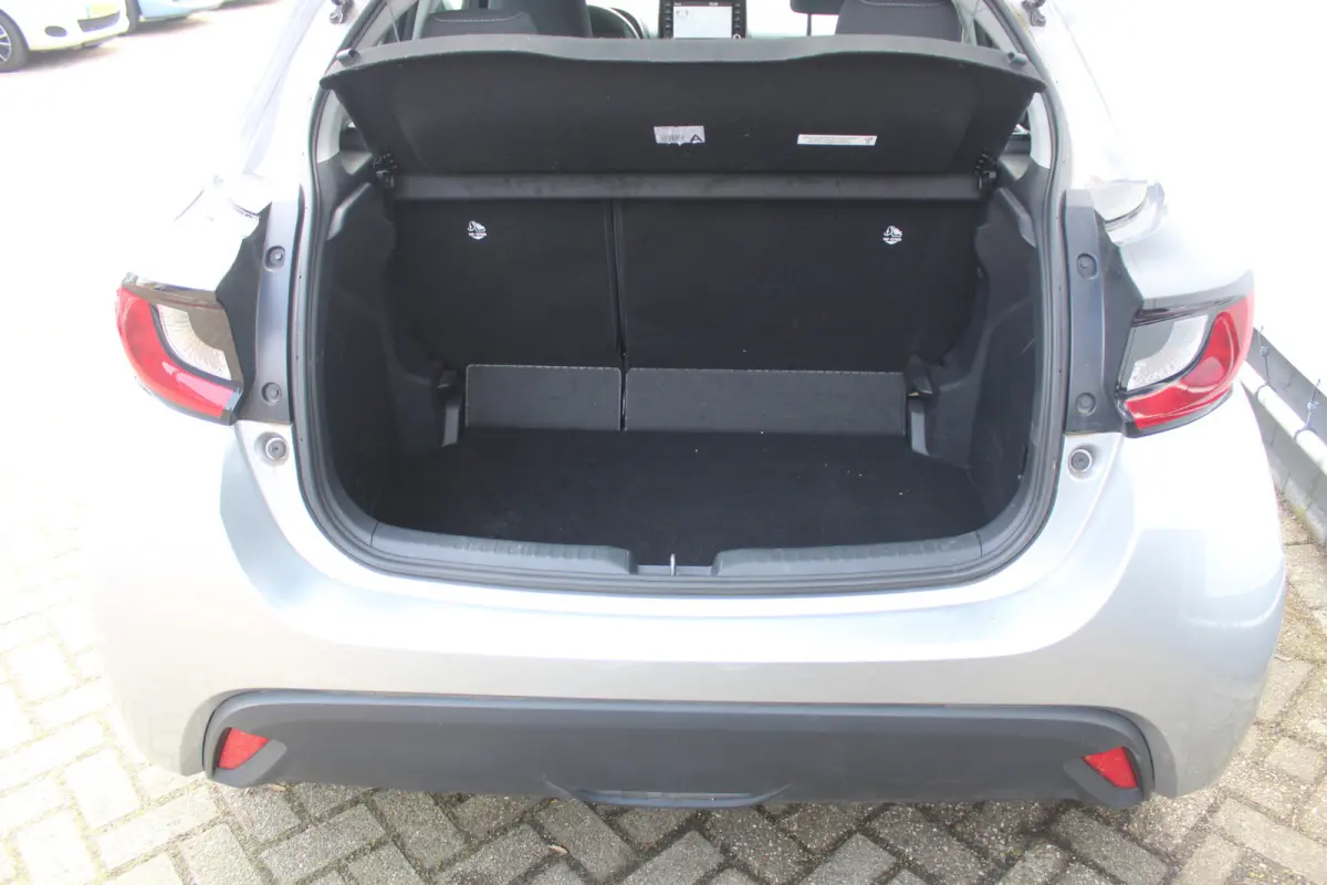 Exclusive-line Stuur- en Stoelverwarming l Apple Carplay/ Android auto l Keyless l Automaat l Parkeercamera l Adaptief Cruise control l