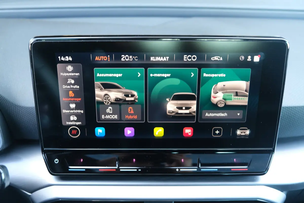 1.4 TSI eHybrid PHEV FR 204PK Pano Navi Cam ACC Led