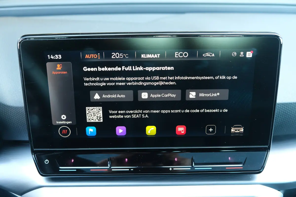 1.4 TSI eHybrid PHEV FR 204PK Pano Navi Cam ACC Led
