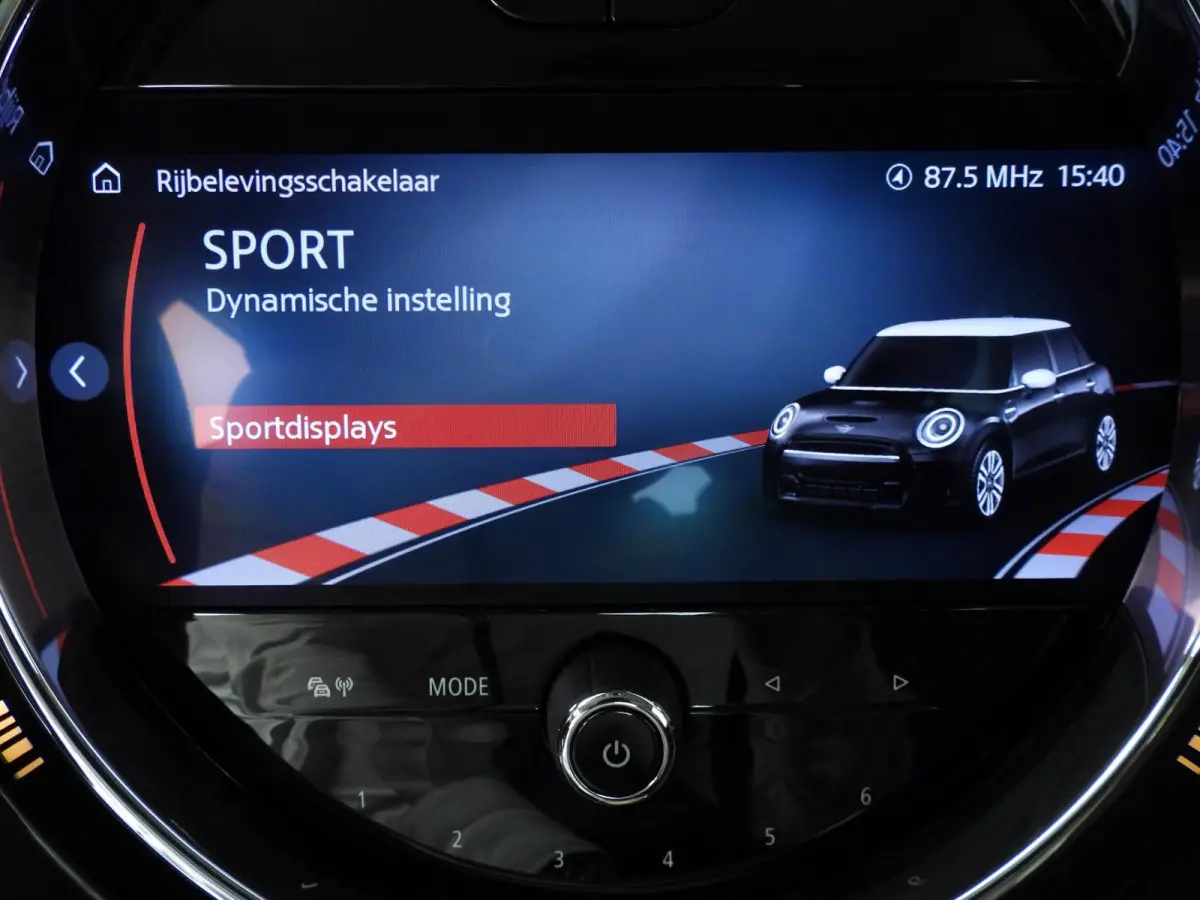 Cooper C Automaat / PDC / Climate / Cruise / LED / Getint glas / Alu wielen